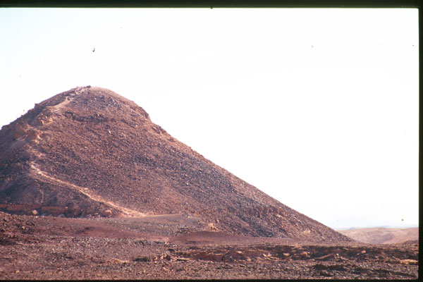 Mitzpe Ramon region, Makhteshim Country in the Negev desert, south of Avdat. Photograph provided courtesy of Moshe Kotzen.