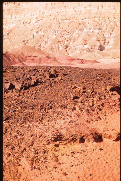 Mitzpe Ramon region, Makhteshim Country in the Negev desert, south of Avdat. Photograph provided courtesy of Moshe Kotzen.