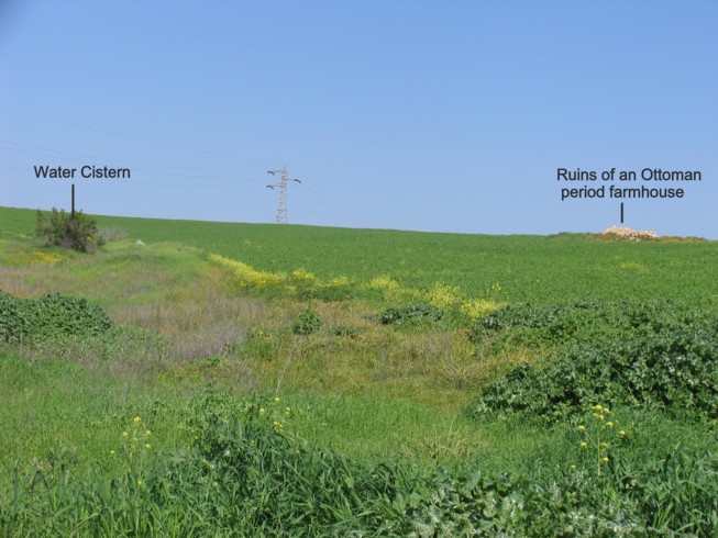 General area of the site at Shuval. Located 30 kilometers north of Beer Sheva, there is an environmental school Meevoot Ha'Negev. The county school is located in the kibbutz serving the whole community with a strong emphasis on the environment. This activity took place at an ancient ruin, an Ottoman farm house located near a Byzantine ruin. The ancient remains include the ruin of the ancient farm house and a water cistern.